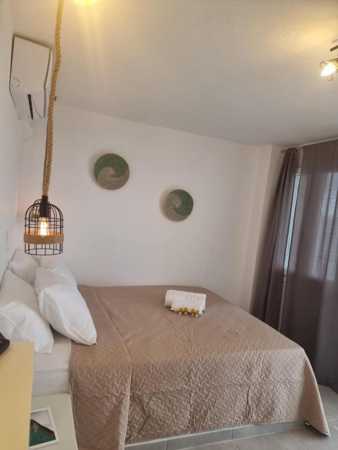 Joannes Vacation Rooms Adamantas Exterior photo