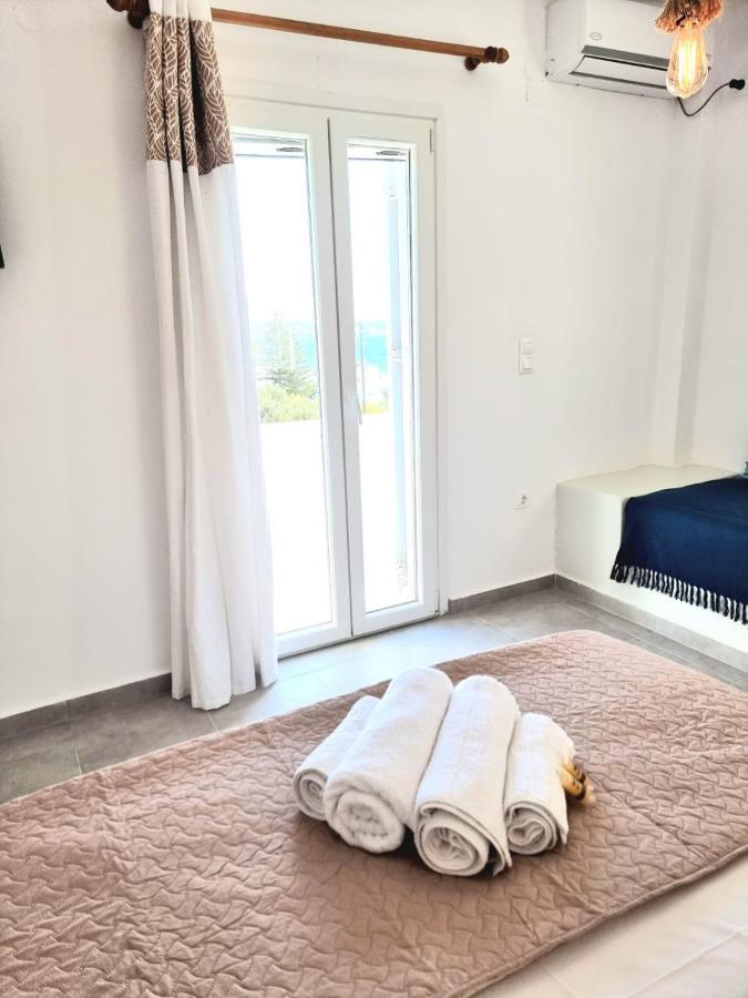 Joannes Vacation Rooms Adamantas Exterior photo