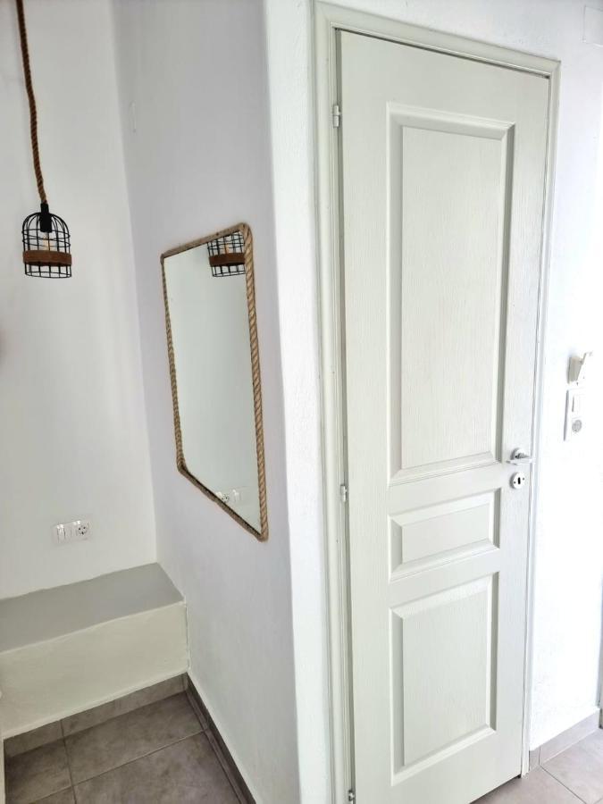 Joannes Vacation Rooms Adamantas Exterior photo